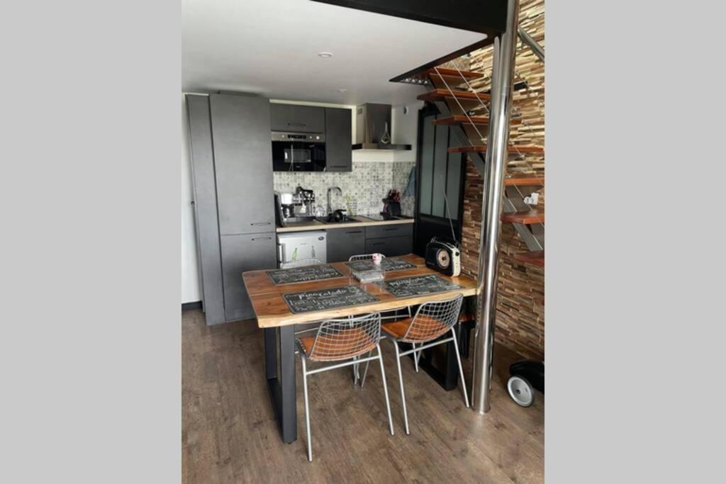Superbe Appartement Renove Avec Acces Direct Plage Бретіньоль-сюр-Мер Екстер'єр фото